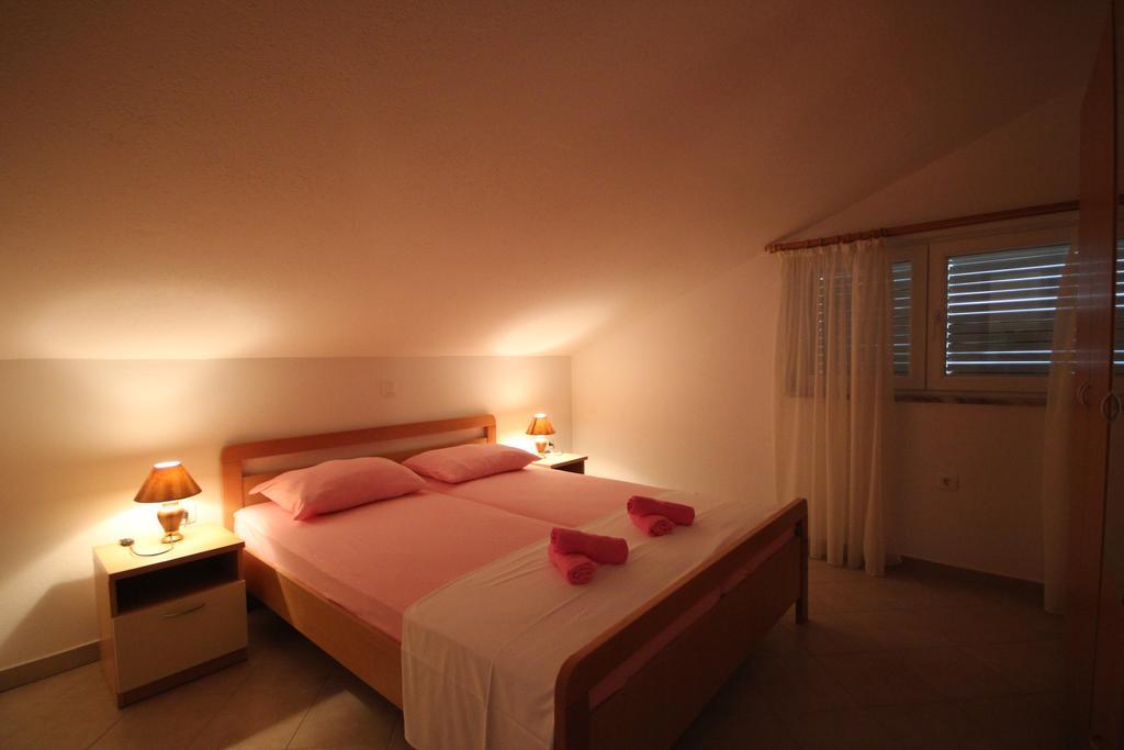 Apartments Adriatika Makarska Quarto foto
